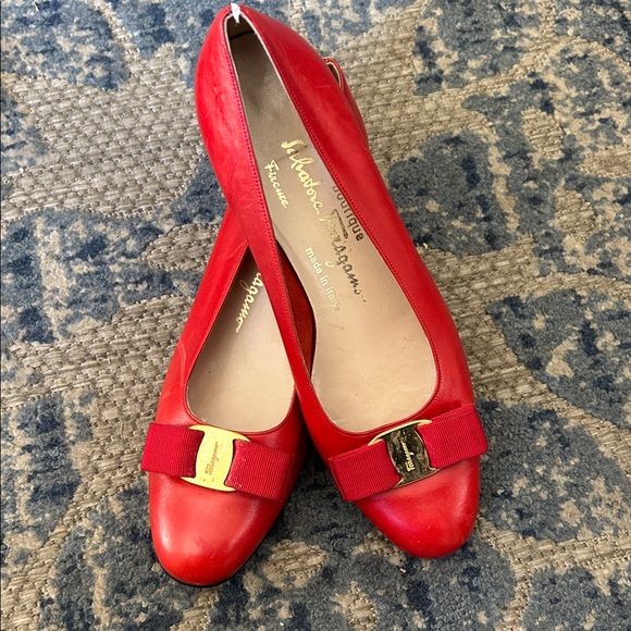 Salvatore Ferragamo Shoes - Salvatore Ferragamo Red Leather Vara Bow Flats